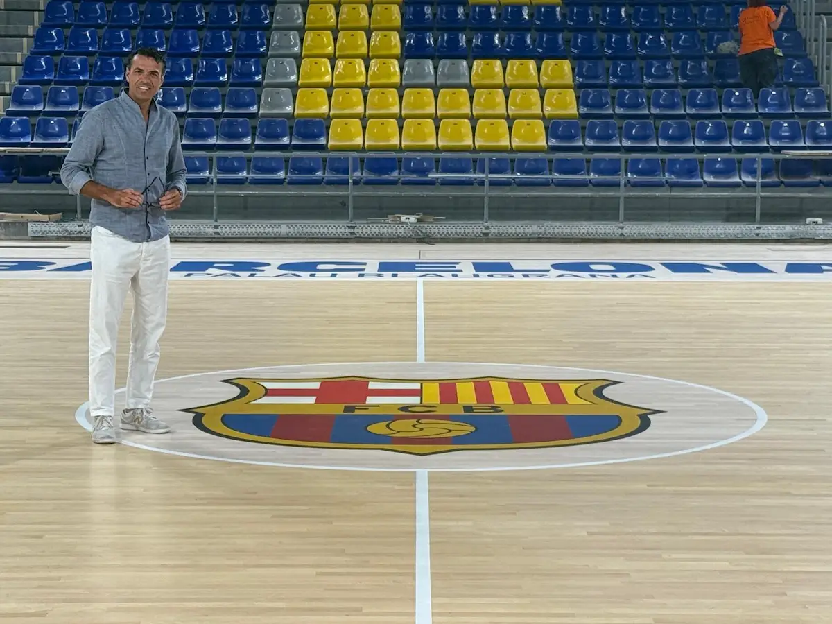 Toptimber vende el parquet del FC Barcelona de baloncesto Top Timber vende el parquet del FC Barcelona de baloncesto